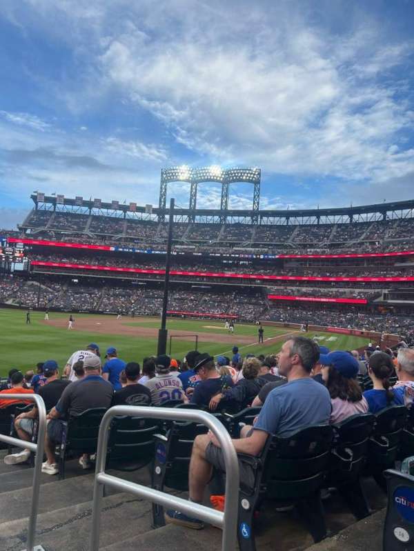 Citi Field, section: 129, row: 15, seat: 1