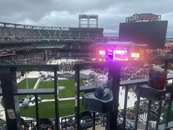 Citi Field, section: 508, row: 1, seat: 4