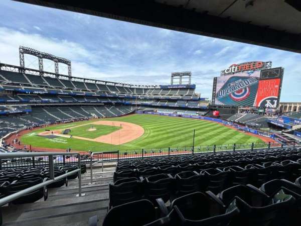 Citi Field, section: 308, row: 7, seat: 1