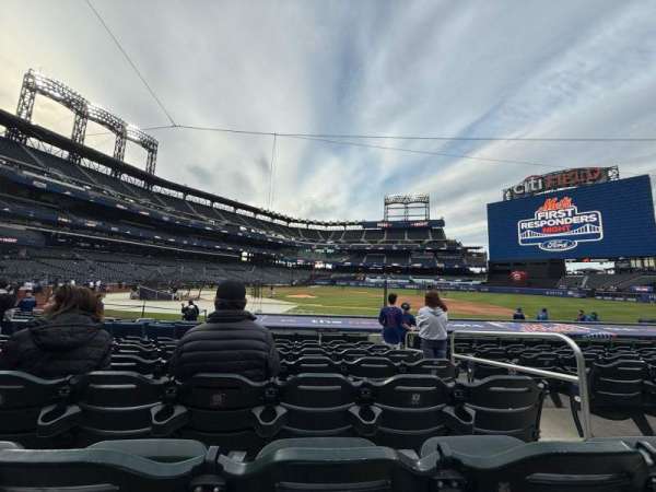 Citi Field, section: 114, row: 9, seat: 14