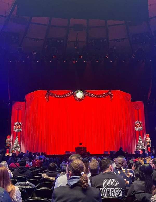 Madison Square Garden, section: Floor E, row: 1, seat: 7