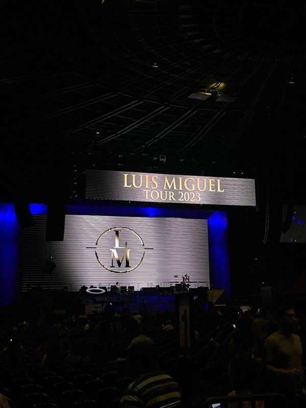 Kia Forum, section: F, row: 18, seat: 2
