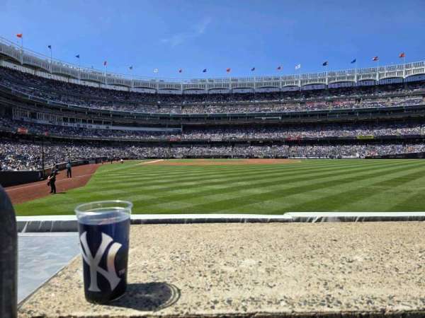 Yankee Stadium, section: 105, row: 1, seat: 24