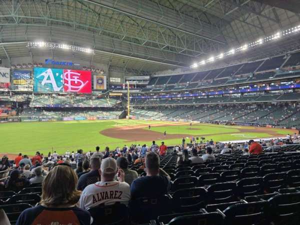 Daikin Park, section: 110, row: 34, seat: 4