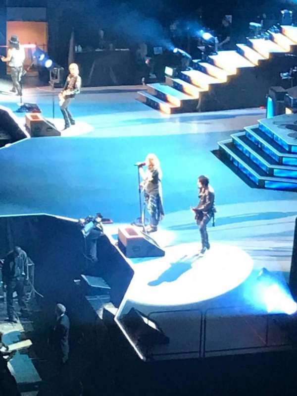 Madison Square Garden, section: 211, row: 1, seat: 21