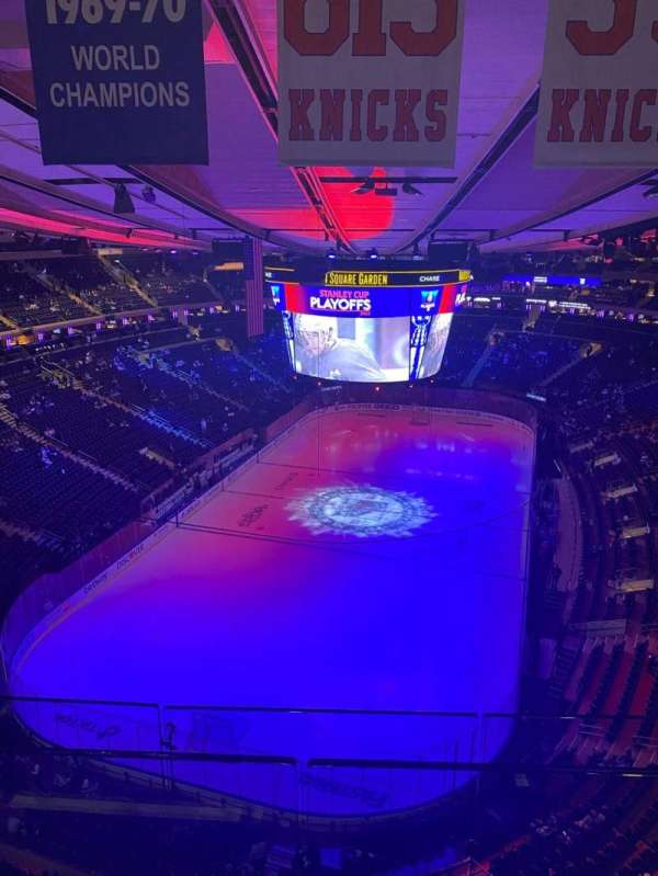 Madison Square Garden, section: 321, row: BS3, seat: 11