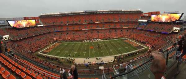 Huntington Bank Field, section: 508, row: 10, seat: 24