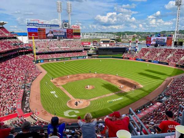 Great American Ball Park, section: 525, row: B, seat: 4
