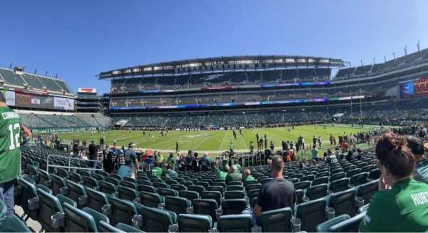 Lincoln Financial Field, section: 102, row: 14, seat: 16