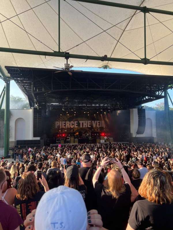 St. Augustine Amphitheatre, section: 202, row: T, seat: 138