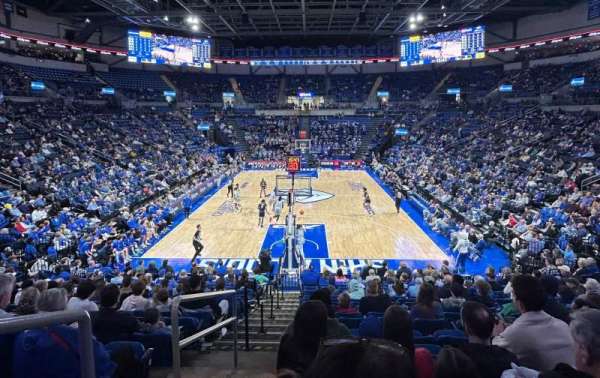 Chaifetz Arena, section: 108, row: M