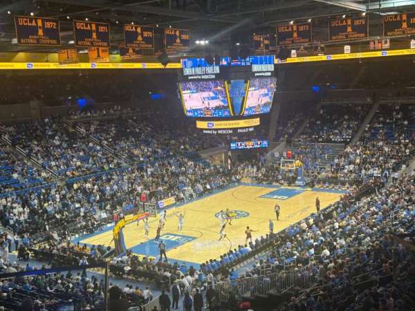 Pauley Pavilion, section: 206B, row: 6, seat: 1