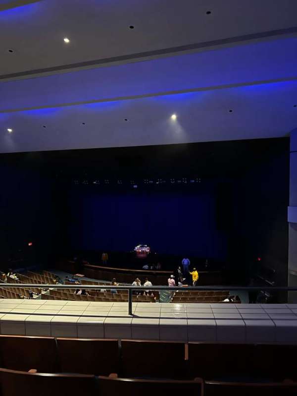 Ovens Auditorium, section: Mezzanine RC, row: DD, seat: 11