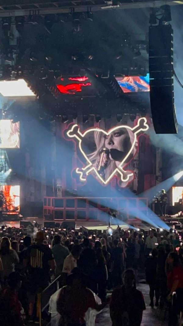 Truliant Amphitheater, section: 5, row: M, seat: 41