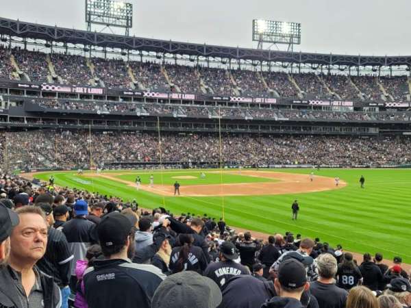 Rate Field, section: 113, row: 24, seat: 6