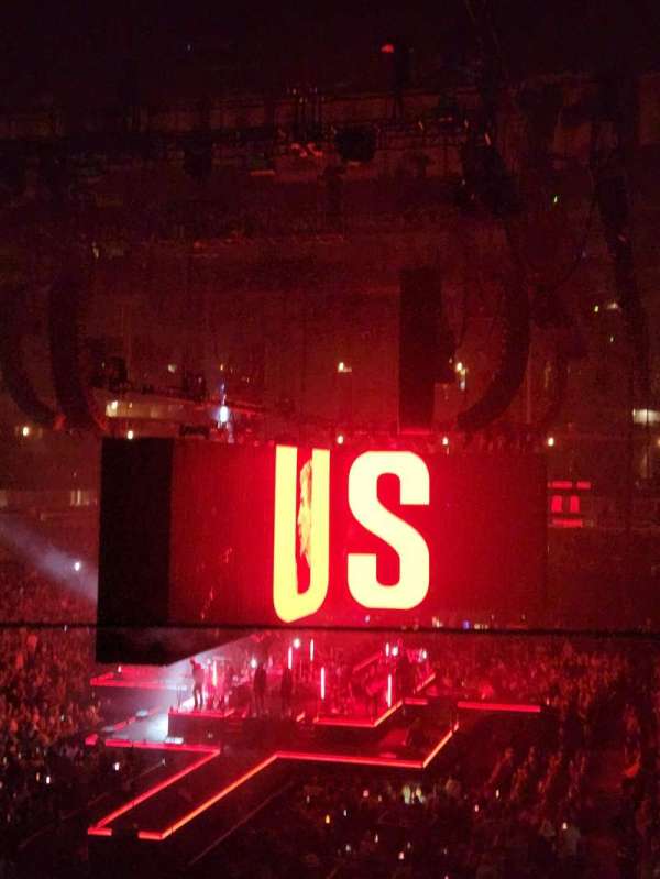 United Center, section: 207, row: 1, seat: 9