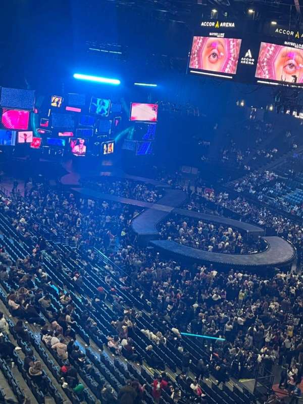Accor Arena, section: Balcon S, row: 89, seat: 13