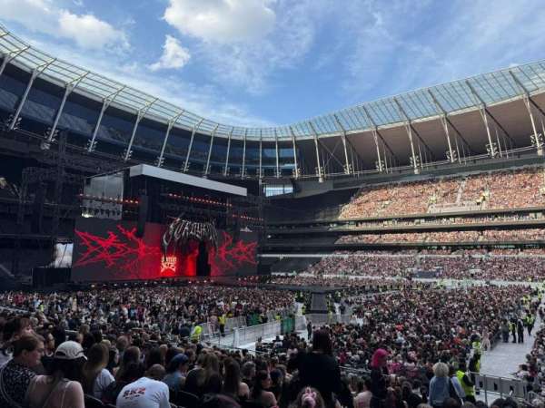 Tottenham Hotspur Stadium, section: 103, row: 17, seat: 55