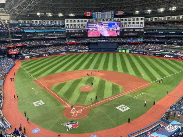 Rogers Centre, section: 523, row: 1, seat: 7