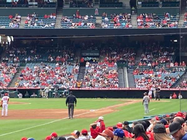 Angel Stadium, section: 105, row: L, seat: 6
