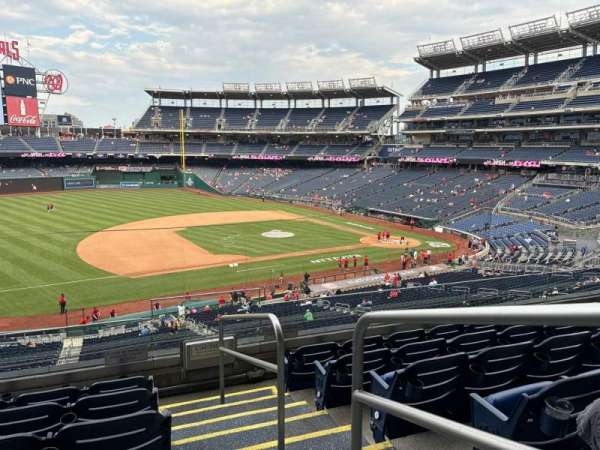 Nationals Park, section: 206, row: F, seat: 1