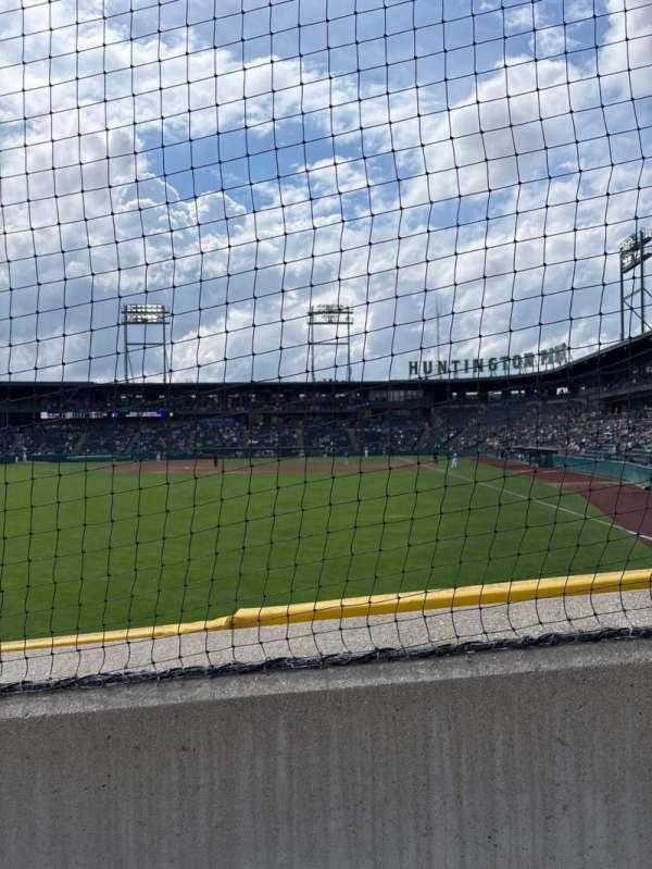 Huntington Park, section: 27, row: 5, seat: 1