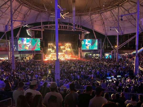 Hartford Healthcare Amphitheatre, section: 305OB, row: III, seat: 8