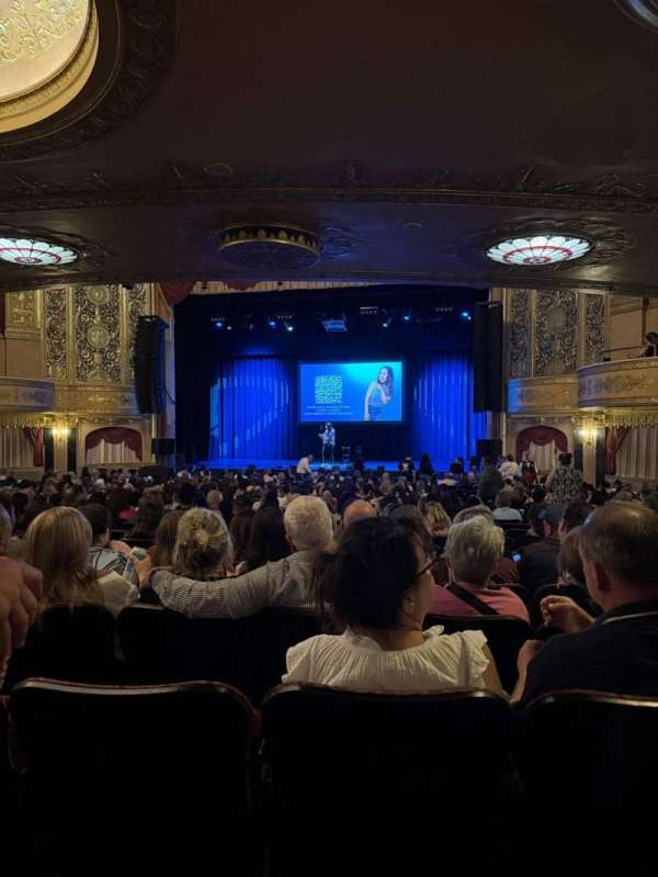 Warner Theatre, Washington D.C., section: Orchestra C, row: x, seat: 101