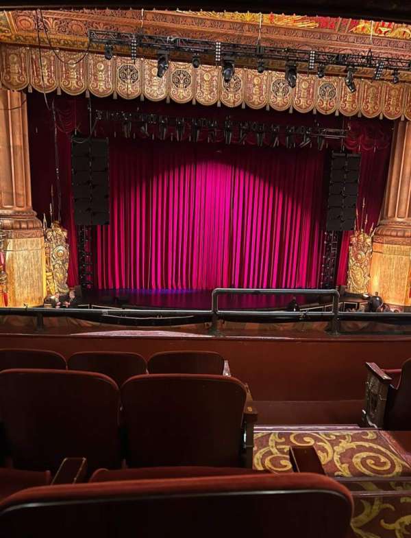 Beacon Theatre, section: Loge 1, row: D, seat: 1