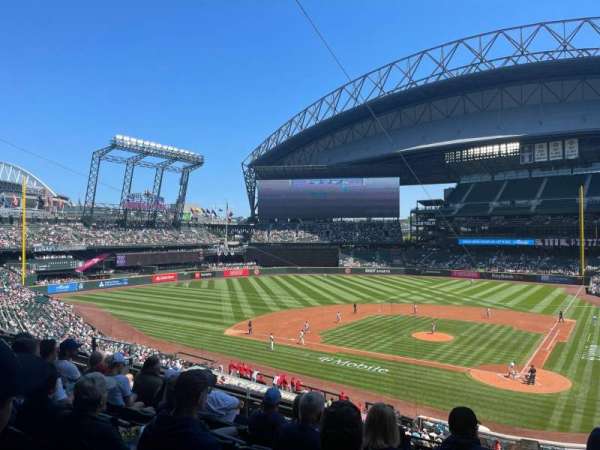 T-Mobile Park, section: 233, row: 7, seat: 3