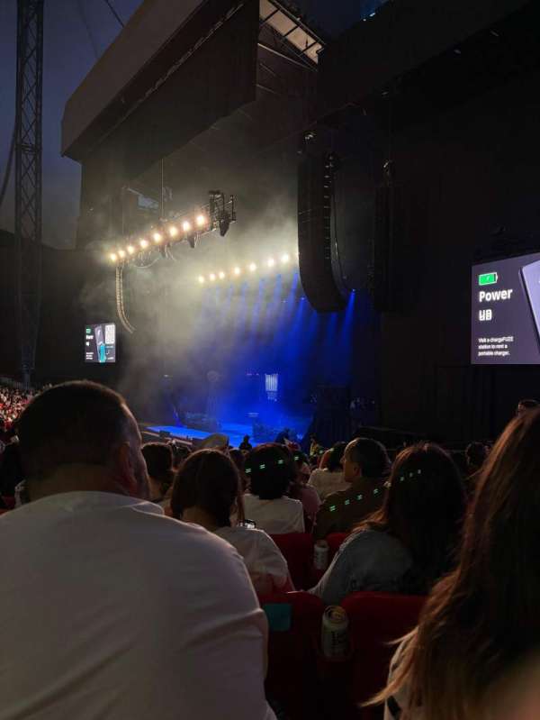Shoreline Amphitheatre, section: 101, row: S, seat: 5