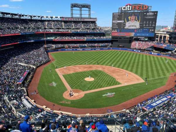 Citi Field, section: 511, row: 1, seat: 5
