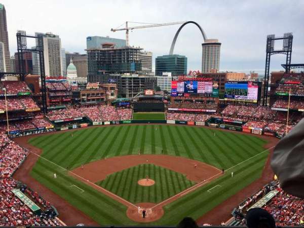 Busch Stadium, section: 450, row: 5, seat: 8