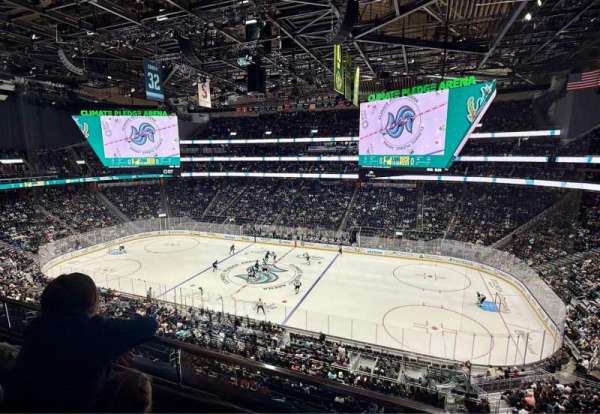 Climate Pledge Arena, section: 113, row: B, seat: 4
