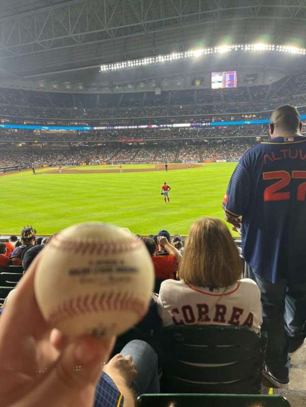 Daikin Park, section: 153, row: 10, seat: 24