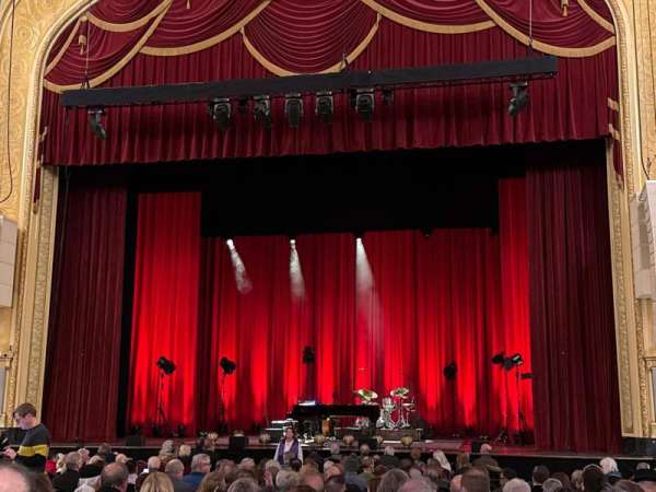 Palace Theatre, Columbus, section: 2, row: R, seat: 116