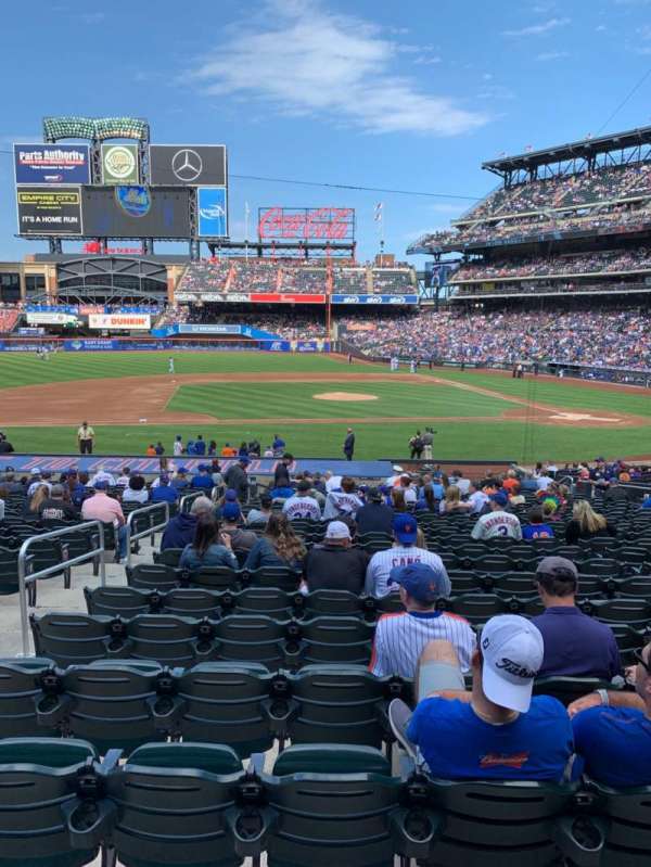 Citi Field, section: 121, row: 22, seat: 16