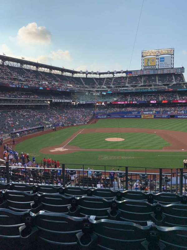 Citi Field, section: 115, row: 5, seat: 7