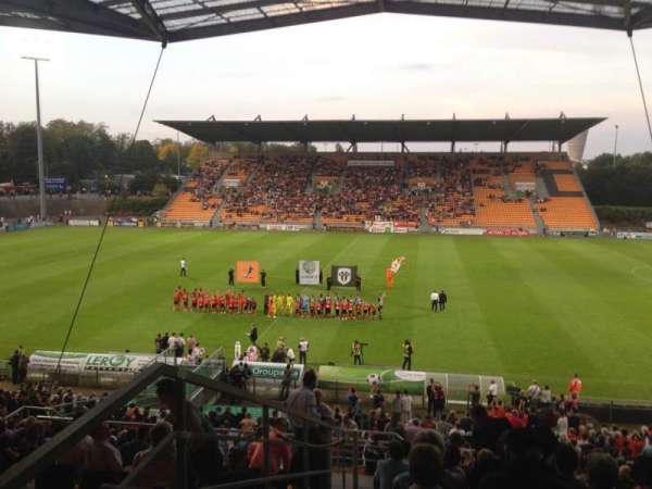 Stade Francis Le Basser, section: Loge, row: 4