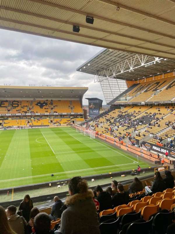 Molineux Stadium, section: J4, row: M, seat: 89