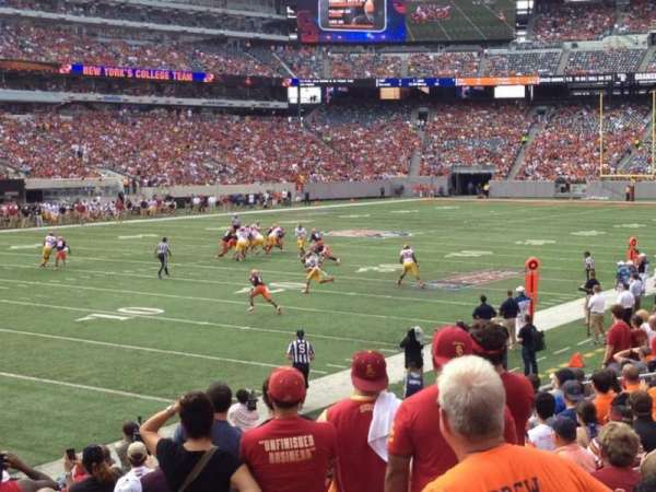 MetLife Stadium, section: 121, row: 32, seat: 6