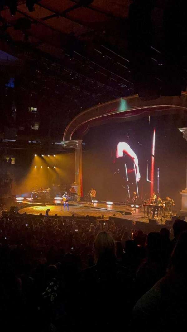 Madison Square Garden, section: 107, row: 7, seat: 20
