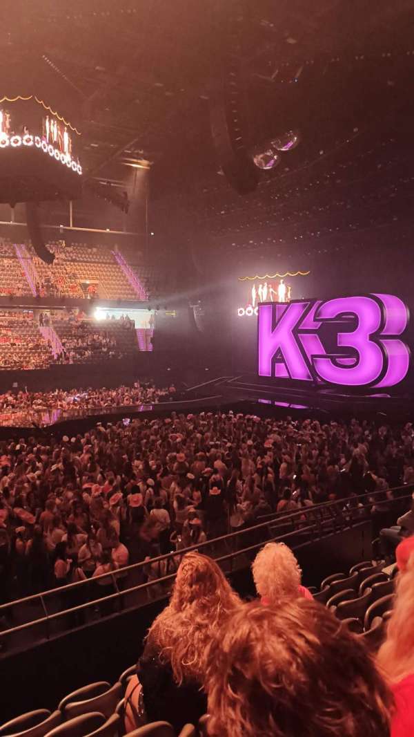 Rotterdam Ahoy, section: CG, row: 9, seat: 1
