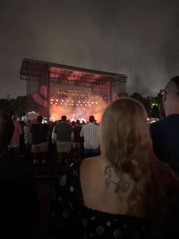 Red Hat Amphitheater, section: 7, row: B, seat: 17