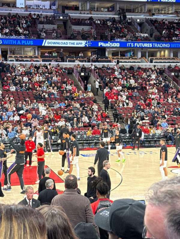 United Center, section: 102, row: 9, seat: 3