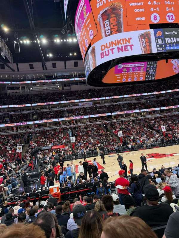 United Center, section: 102, row: 12, seat: 1
