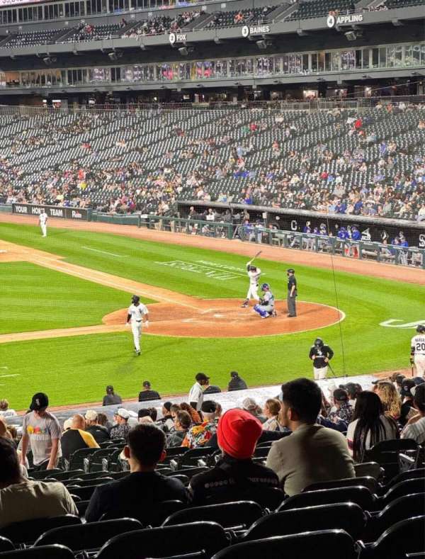 Rate Field, section: 139, row: 32, seat: 6