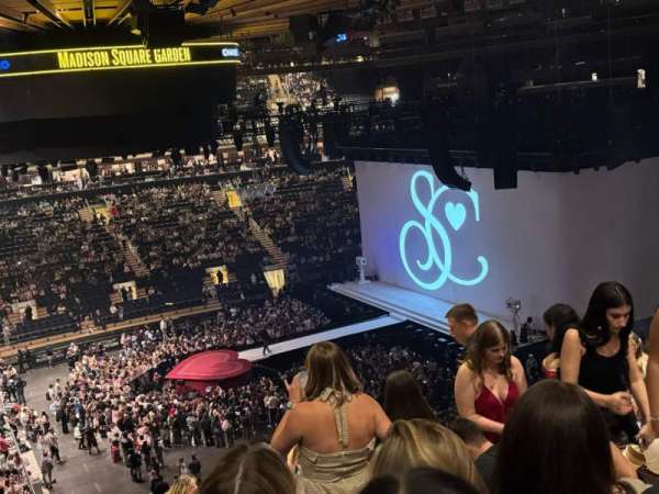 Madison Square Garden, section: 210, row: 10, seat: 15