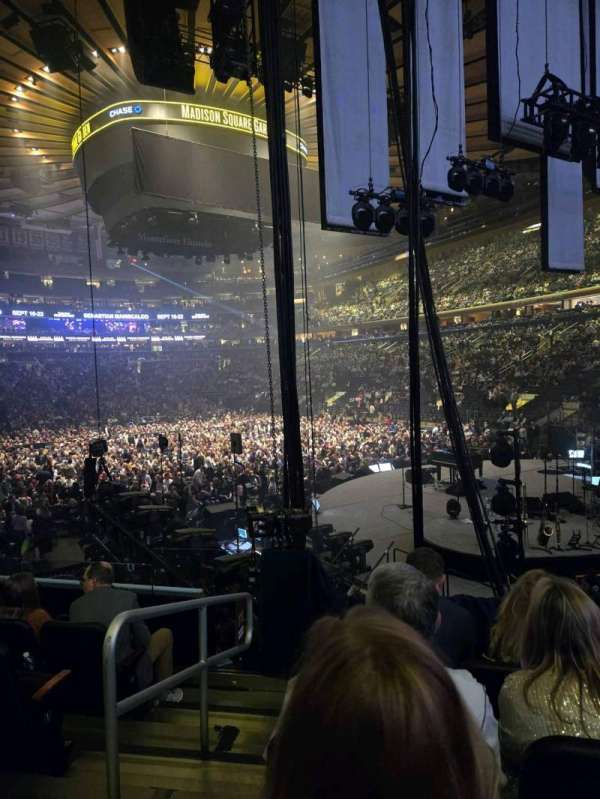 Madison Square Garden, section: 111, row: 10, seat: 1