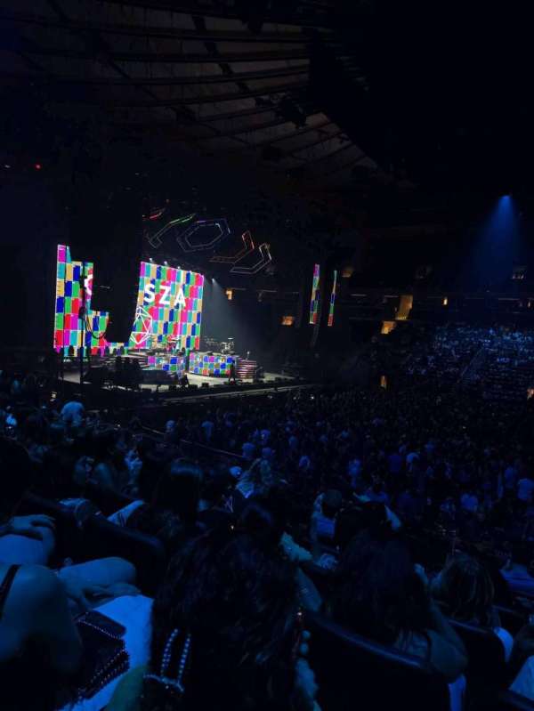 Madison Square Garden, section: 117, row: 12, seat: 20